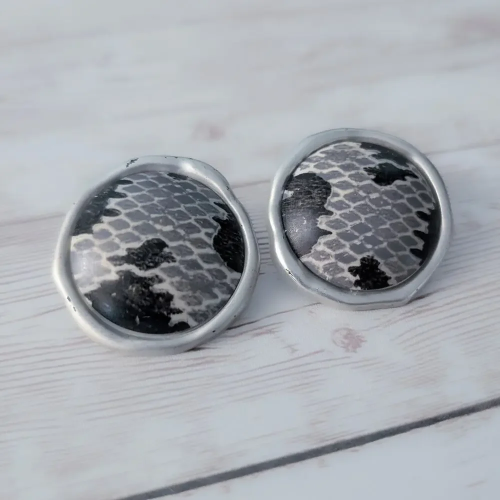 Vintage Clip On Earrings 1 & 3/8
